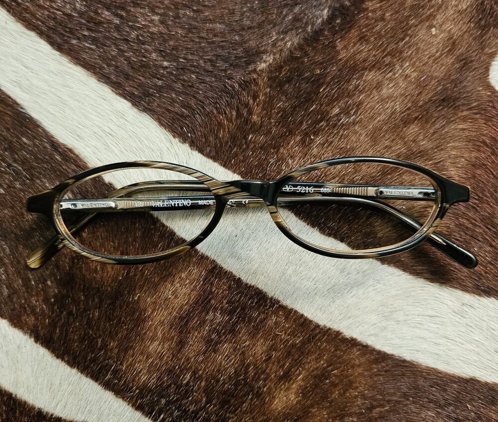Valentino Brown Tortoise Oval Frame Eyeglasses Italy 5216 685 48 16 135